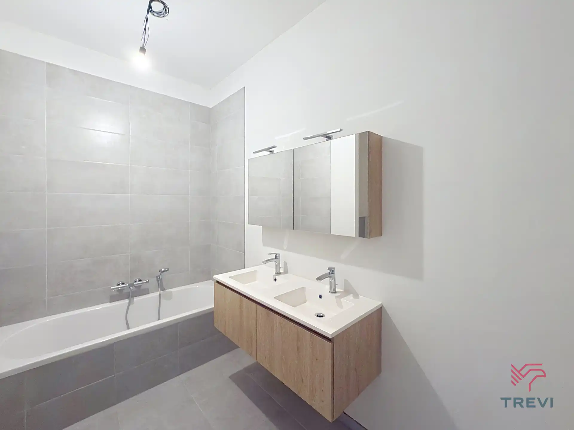 Canal Wharf : Stedelijke elegantie met adembenemend uitzicht foto 10