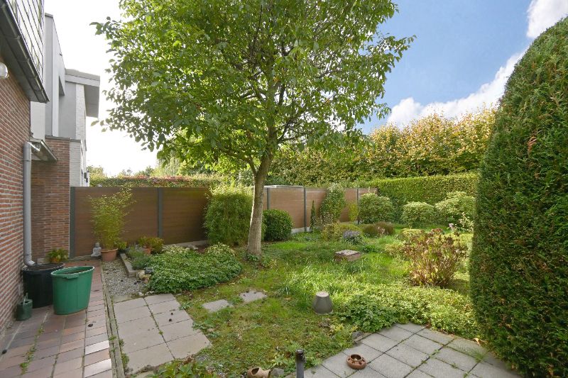 HOB met 3 slaapkamers foto 21