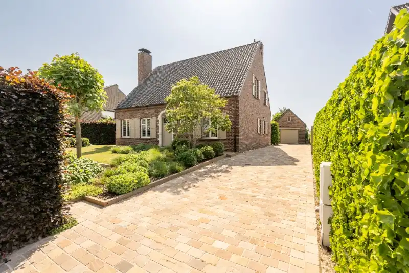 Landelijke, instapklare woning op rustige ligging. foto 2