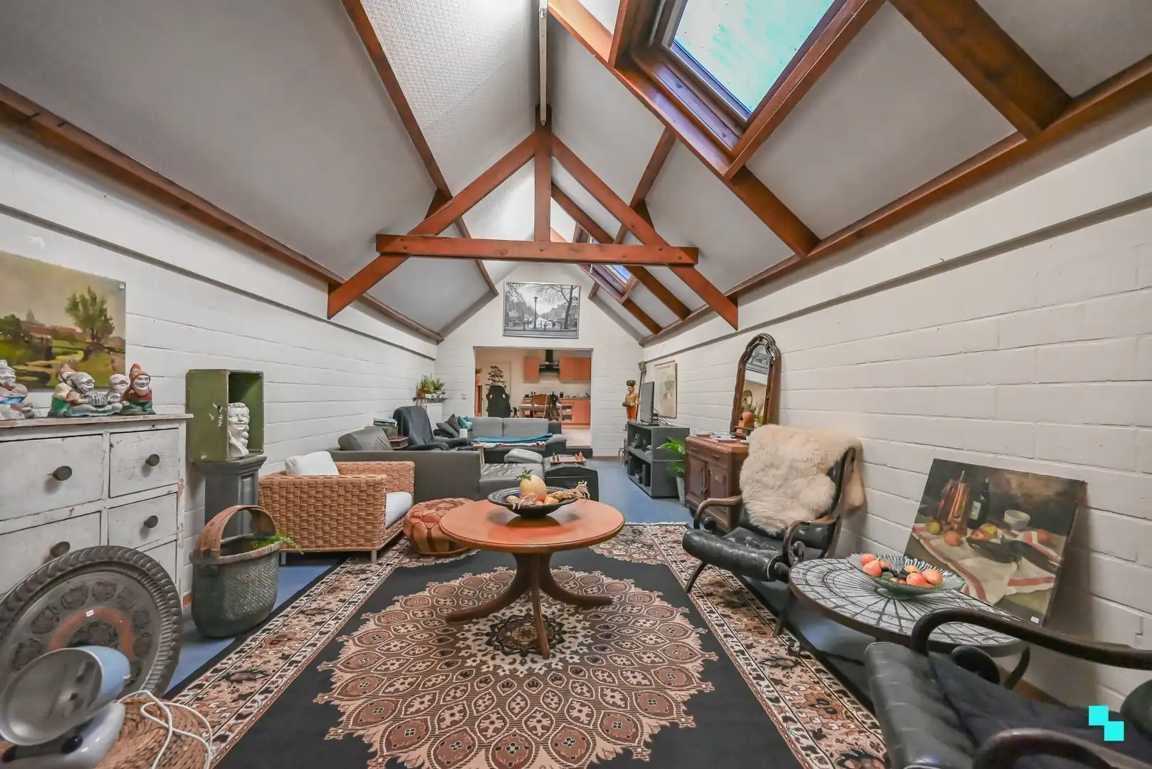 Opbrengsteigendom met winkelruimte én ruime garage in centrum Izegem foto 5