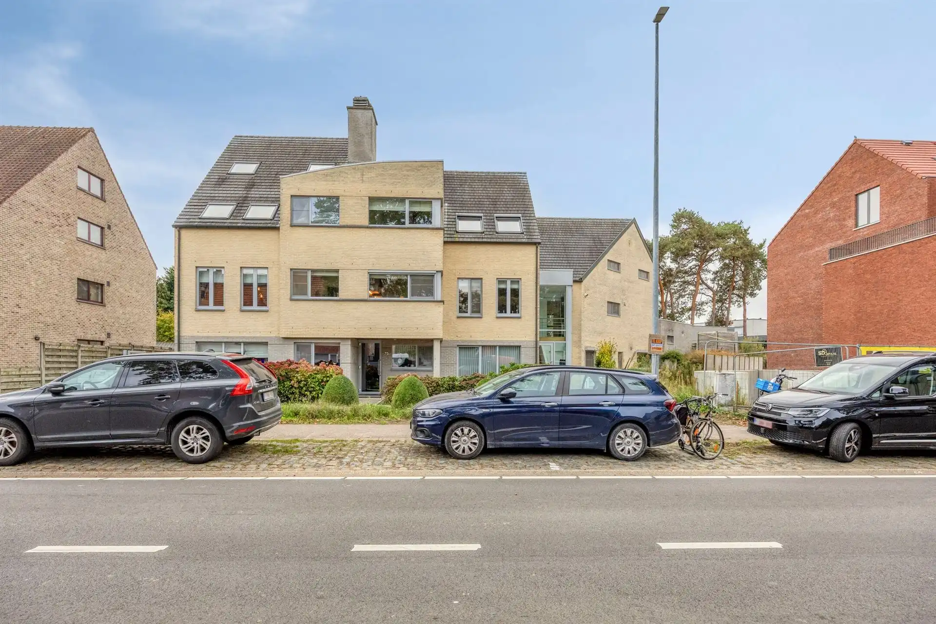 Instapklaar appartement met ruim terras én autostaanplaats! foto 18