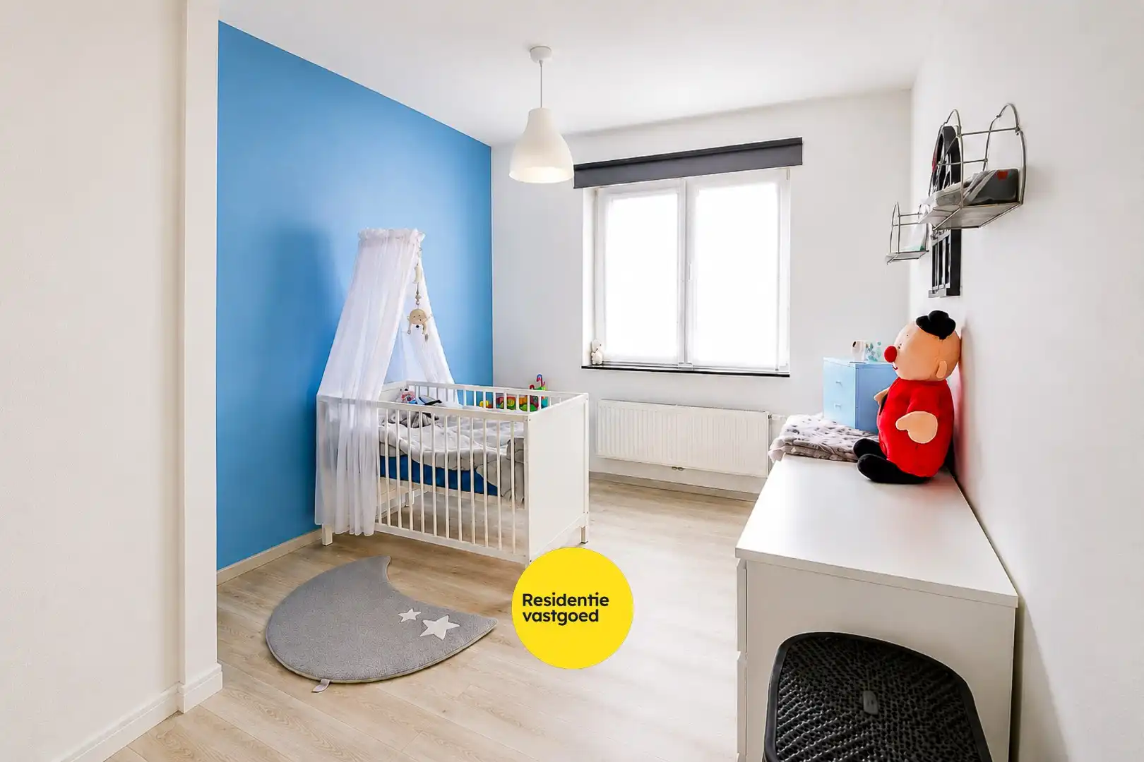 Instapklare woning met 3 slaapkamers en zonnige achtertuin in centrum van Gistel foto 8