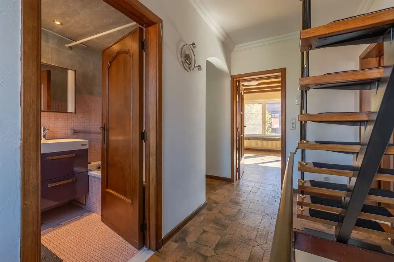 Bel-etage woning in centrum Zichem met 3 slpk en garage foto 14