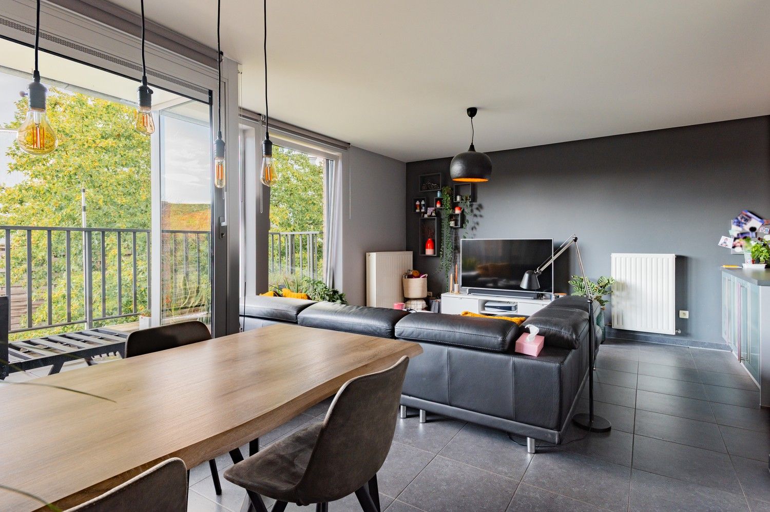 Appartement met 2 slaapkamers en ruim terras te koop in Schoten! foto 6