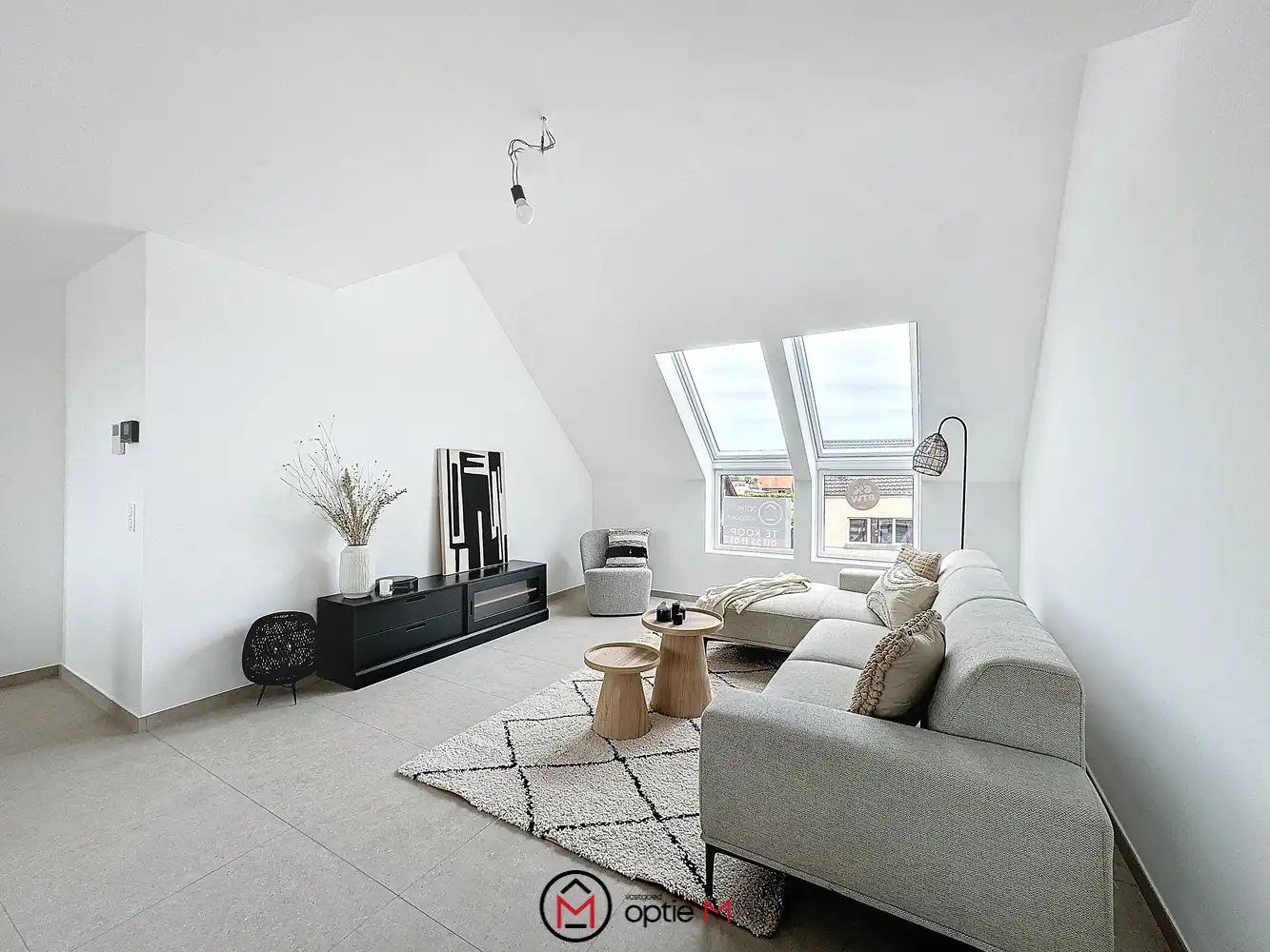 RUIM DUPLEX APPARTEMENT MET MOOI TERRAS foto 9