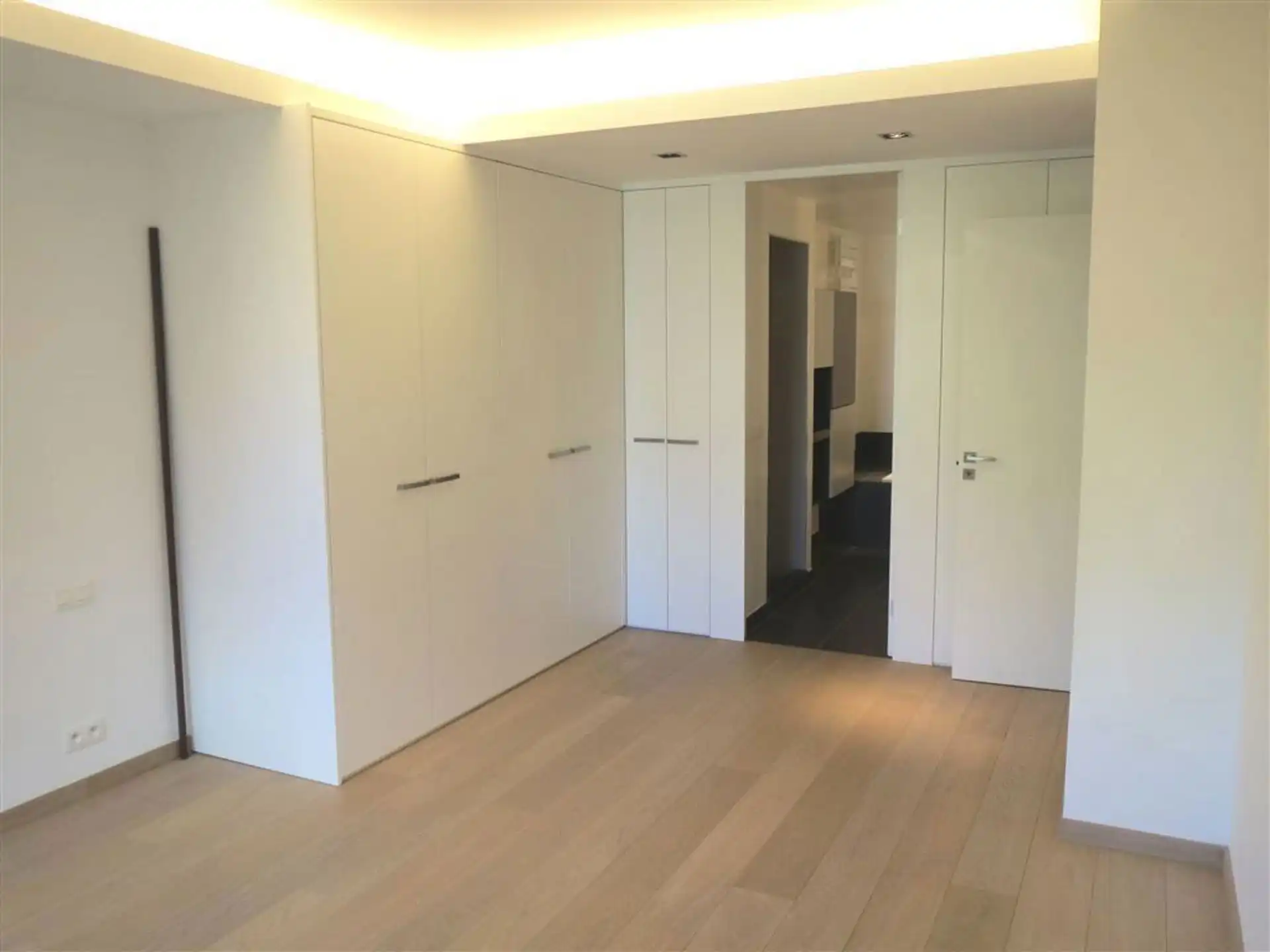 Mooi appartement met 3 slaapkamers + terras + parking foto 5