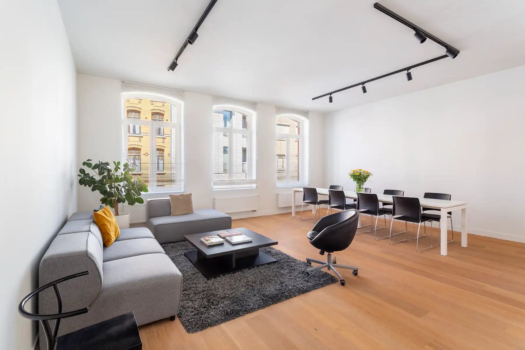 Modern 2-slaapkamerappartement met terras op ’t Zuid foto 14