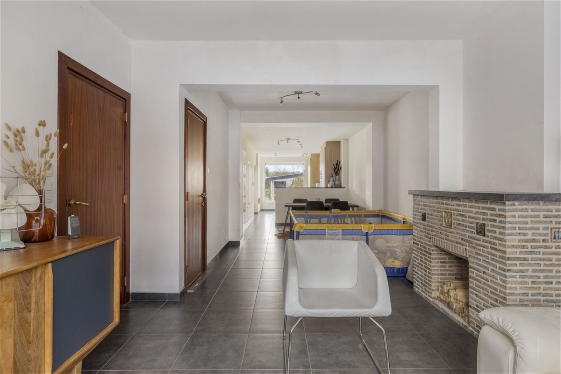 Instapklare gezinswoning met 3 slaapkamers foto 5