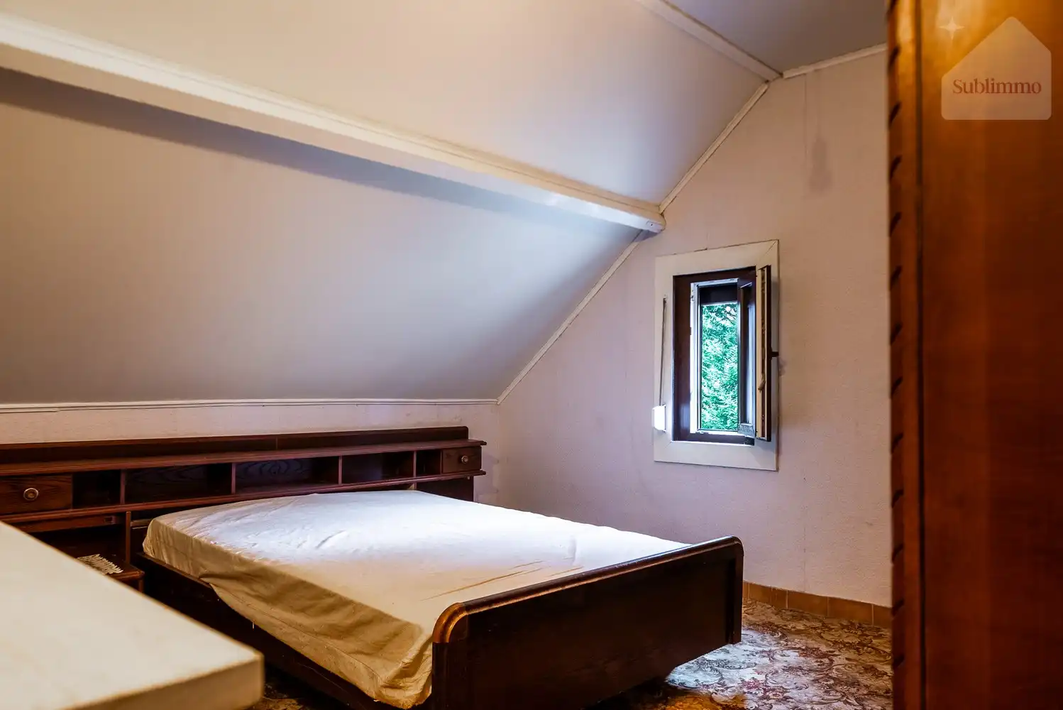 Charmante halfopen bebouwing op idyllische bosrijke locatie – uniek renovatieproject foto 20