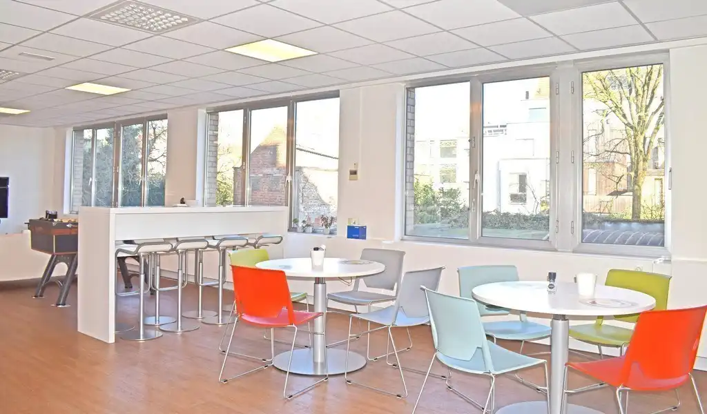 Kantoorruimte te huur in Quinten Building te Berchem foto 7