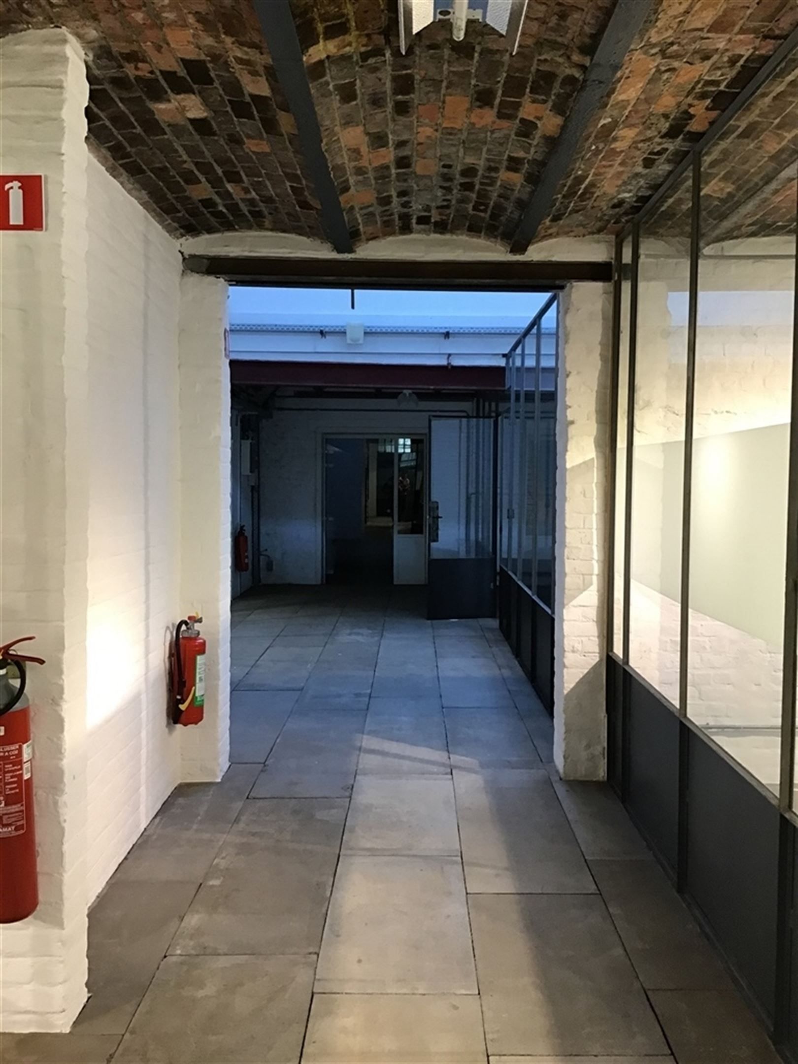 Loftkantoor/Atelier/Showroom in Drongen foto 12