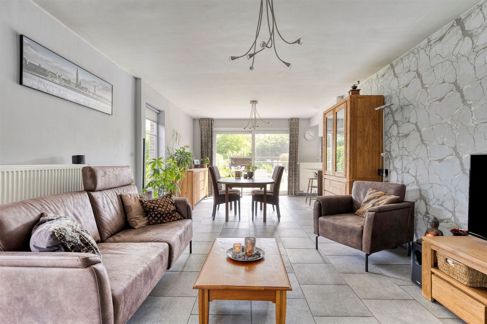 Goed onderhouden woning met tuin op centrale ligging  foto 3