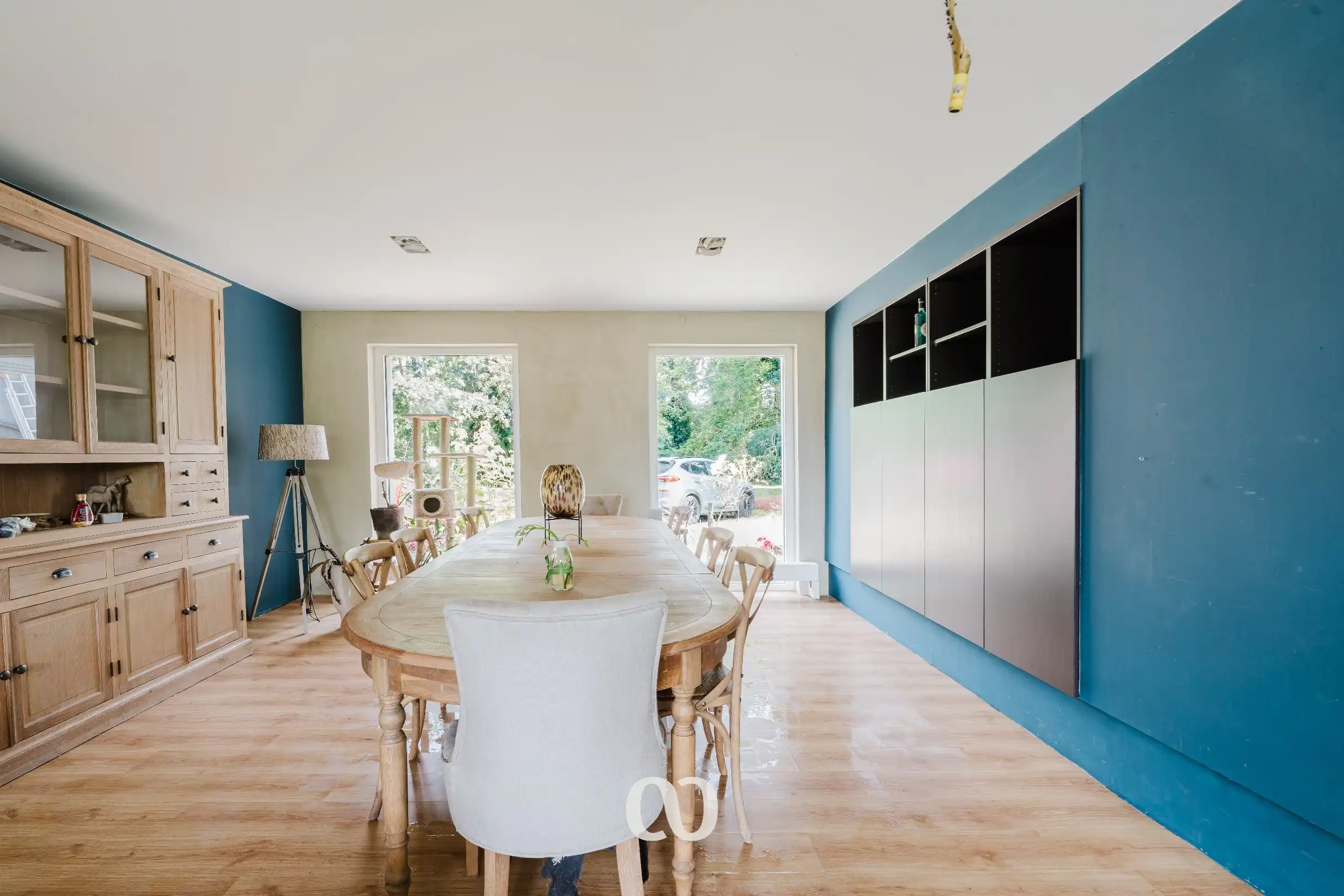 Ruime woning op 6.095 m² met uitstekende bereikbaarheid in Kruishoutem foto 5
