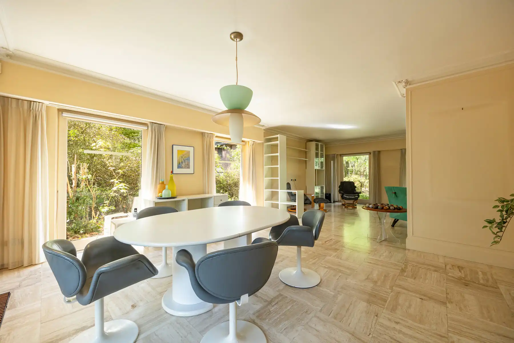 Ruime te renoveren  gelijkvloerse villa met vrij uitzicht foto 8