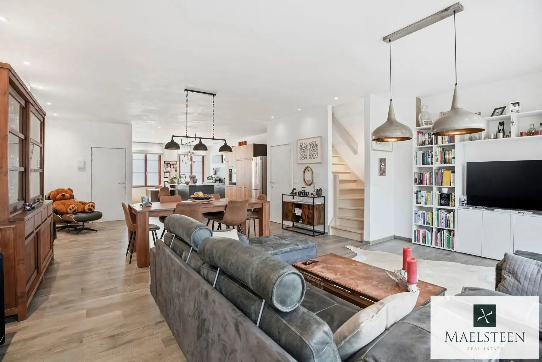 Ruime, instapklare stadswoning in de binnenstad van Brugge foto 2