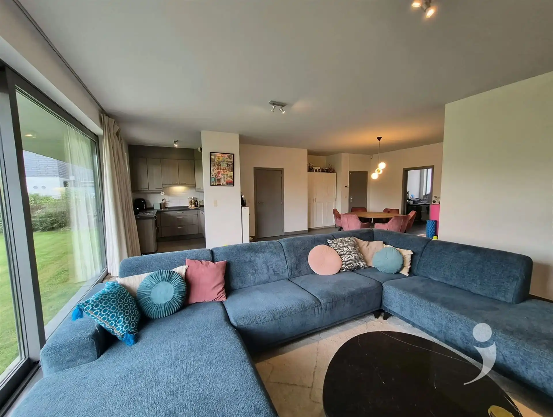 appartement met tuin foto 7