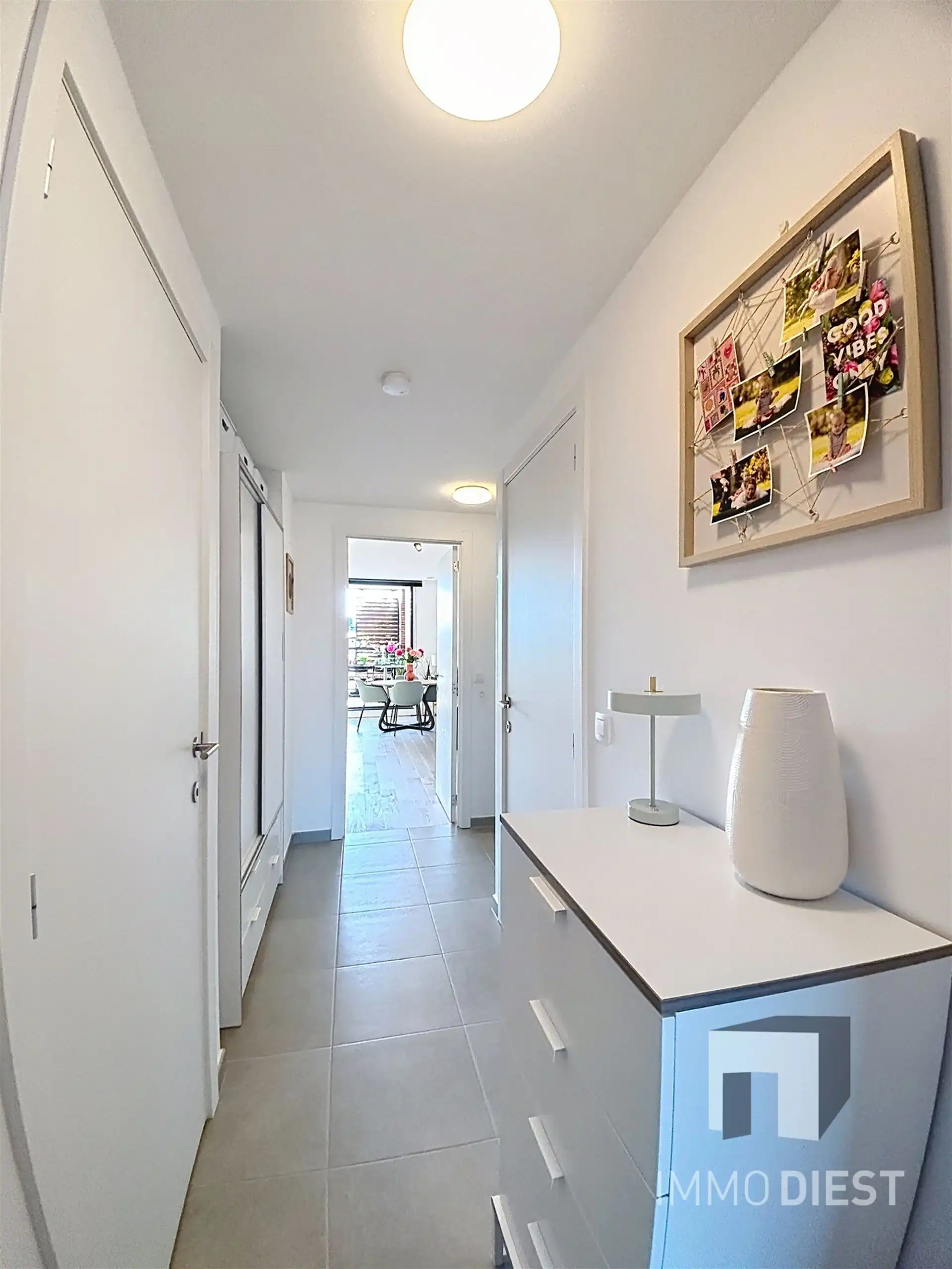 Energiezuinig appartement met twee slaapkamers en ondergrondse autostaanplaats net buiten de stadskern van Diest. foto 12