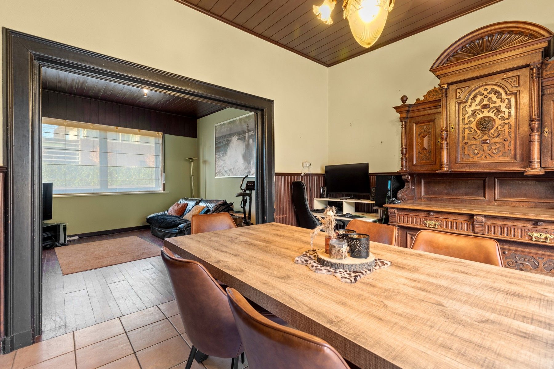 Te renoveren woning met karakter in een rustige buurt foto 4