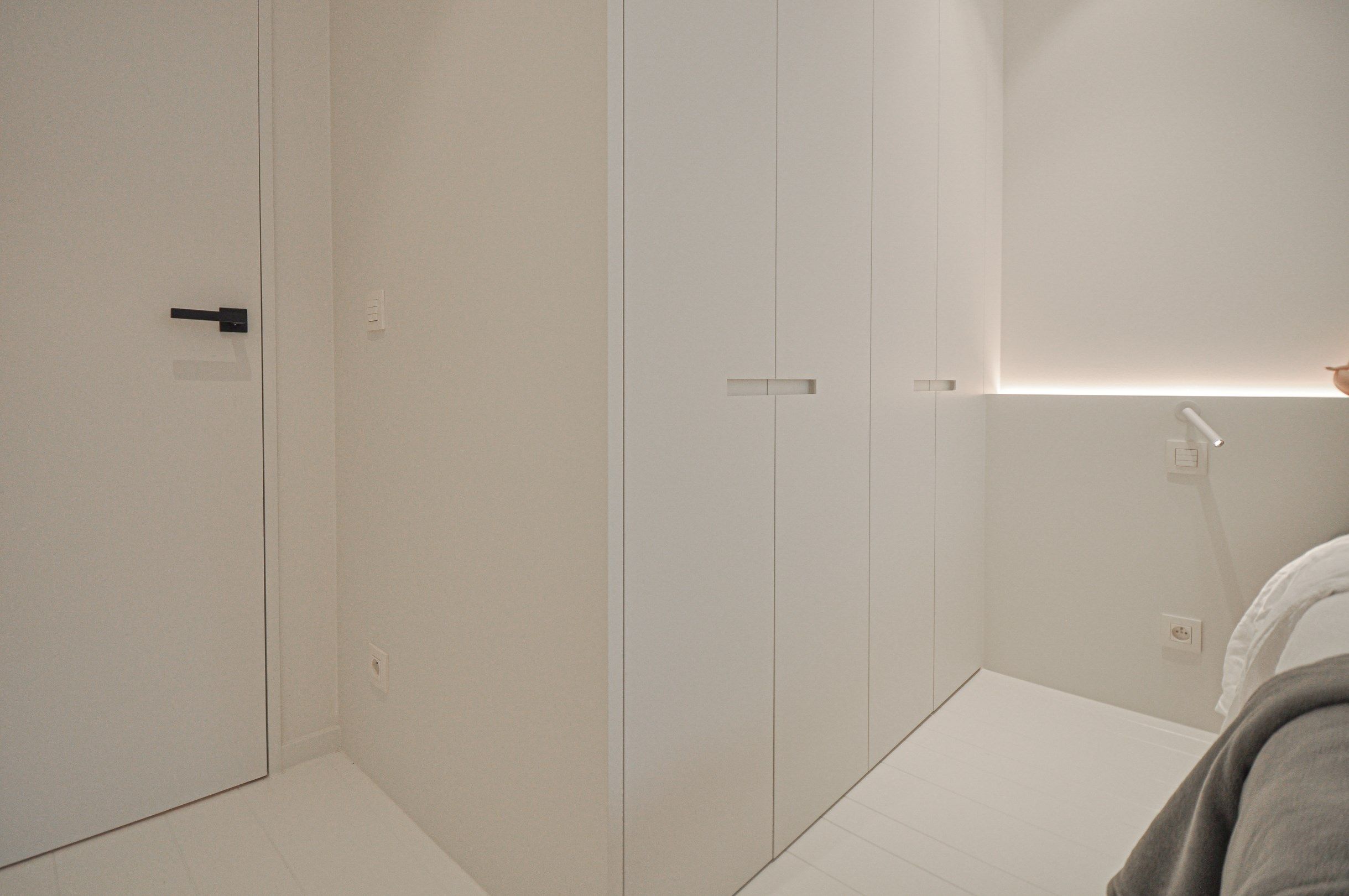 Volledig gerenoveerd appartement met een mooi zijdelings zeezicht gelegen in het Zoute. foto 12