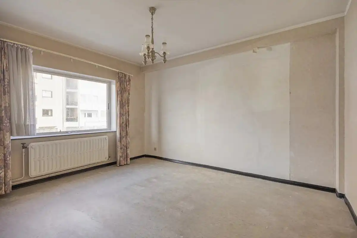 TE RENOVEREN APPARTEMENT MET 2 SLPK'S IN KURINGEN (HASSELT) foto 11