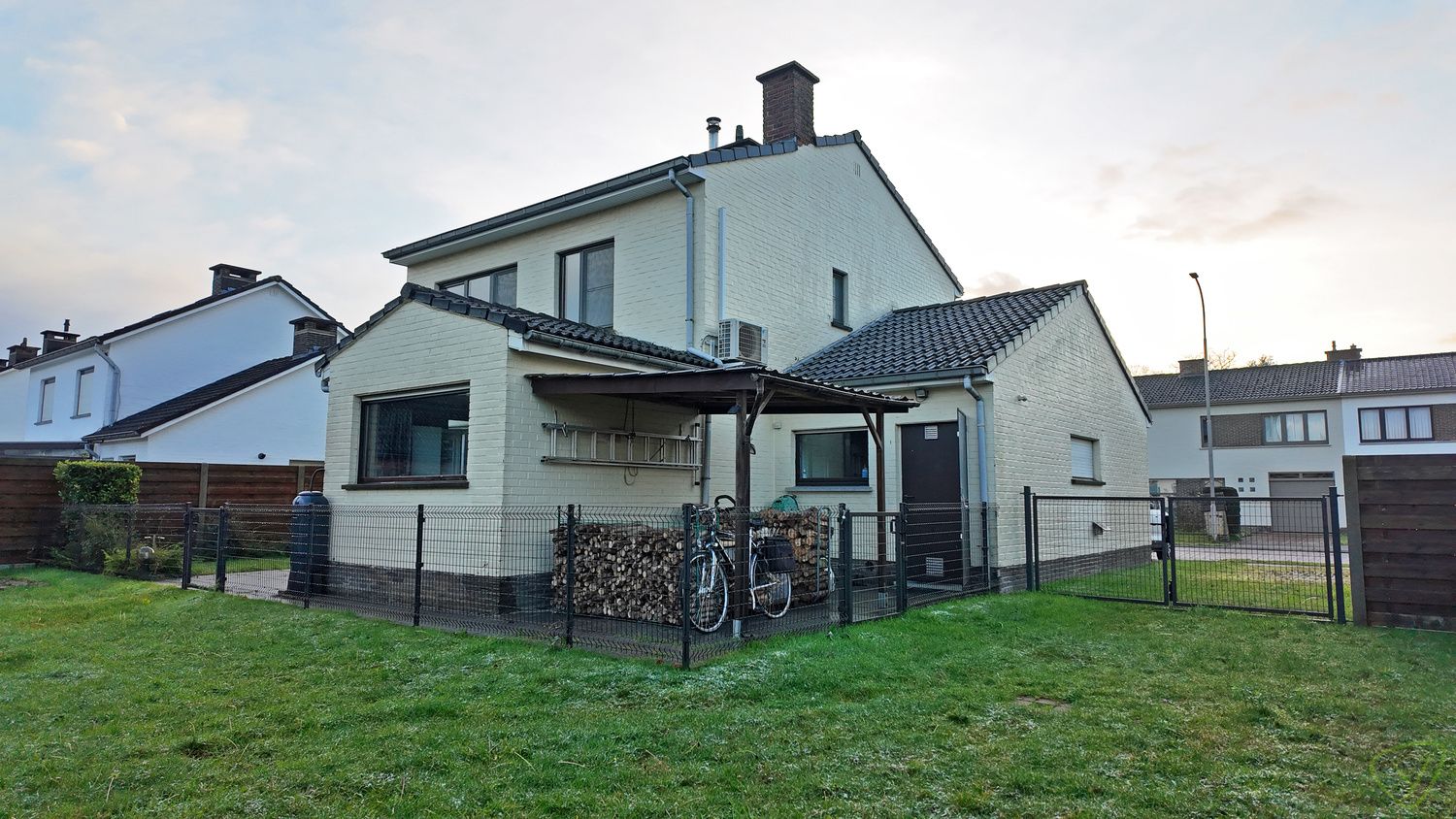 Rustig gelegen vrijstaande gezinswoning met ruime tuin in Eeklo! foto 20