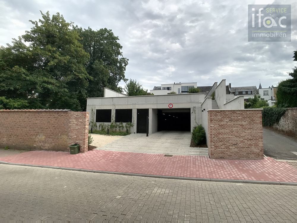 Parkeerplaats te huur foto 6
