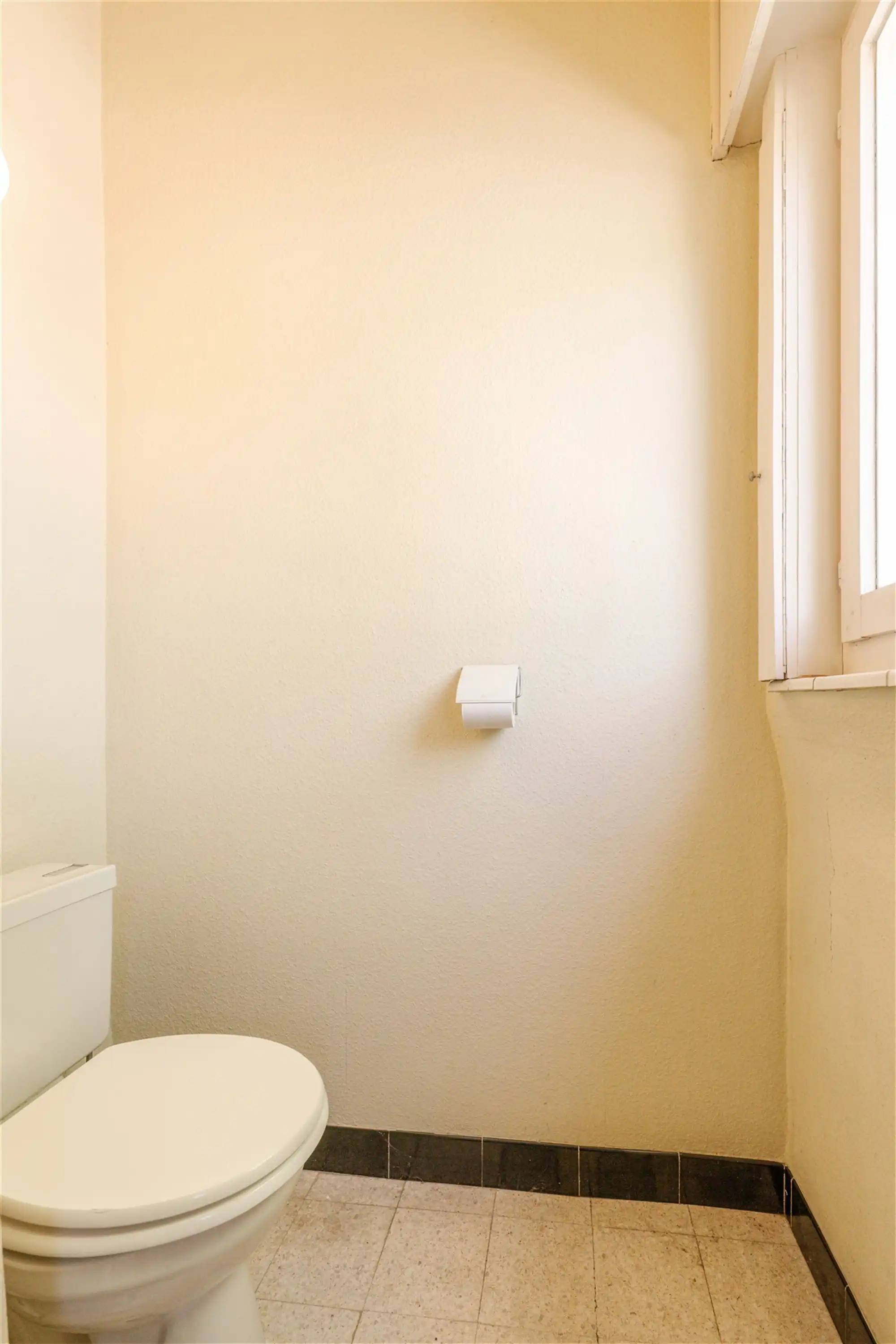 Halfopen woning met 5 slaapkamers foto 13