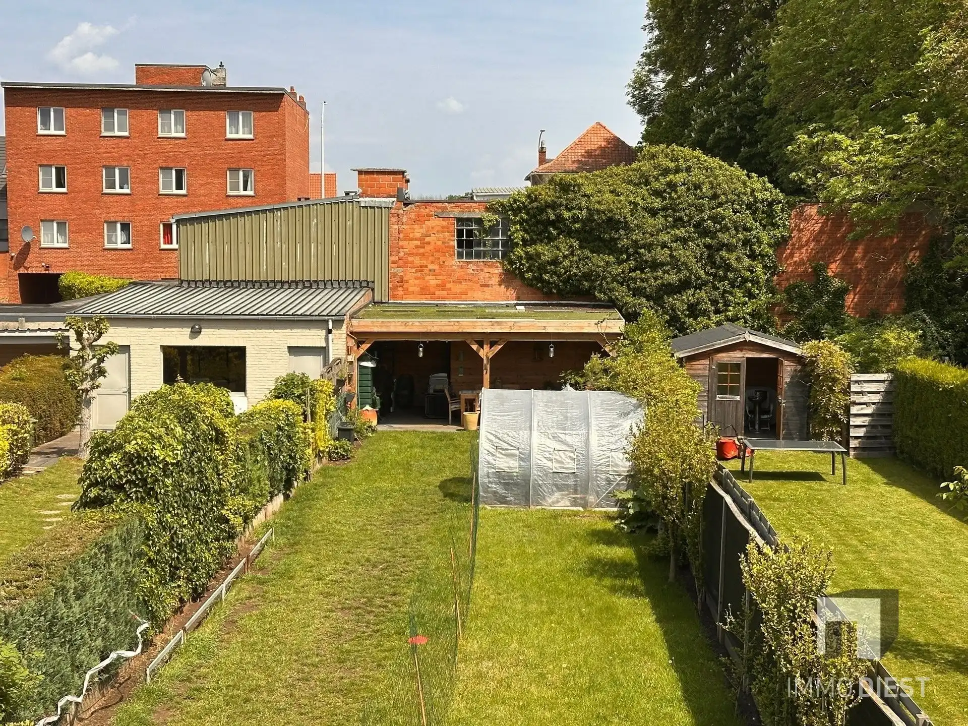 Zonnige woning met 3 slpks, garage en tuin foto 17