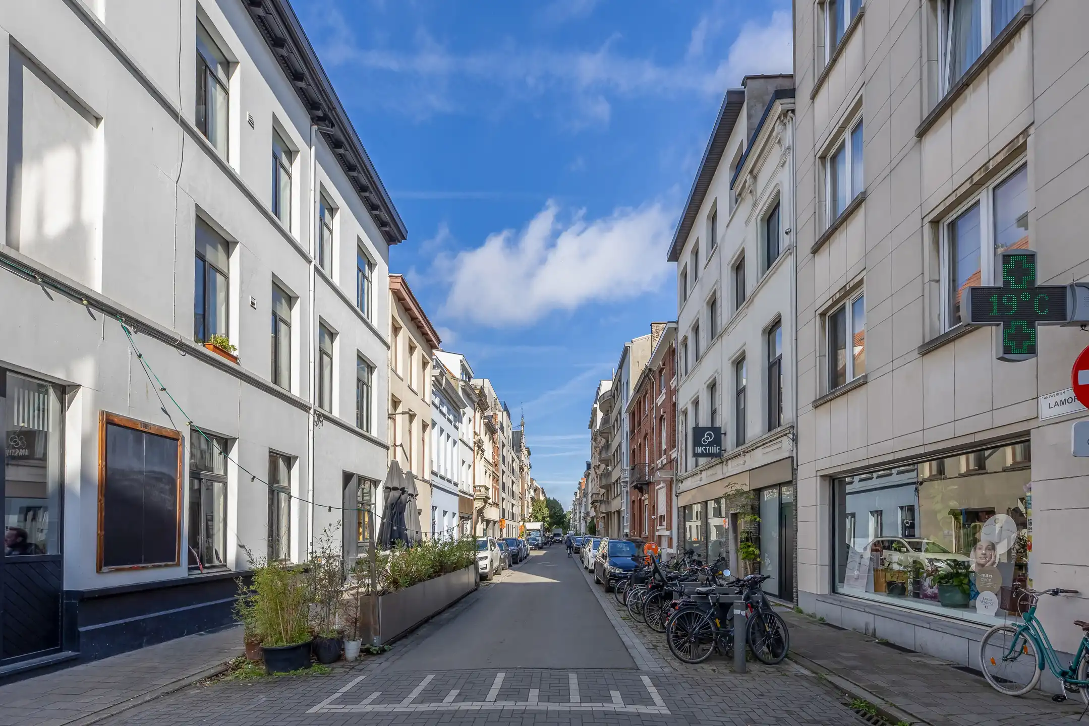 Gerenoveerde stadswoning met 4 slpk bij Groen Kwartier foto 3