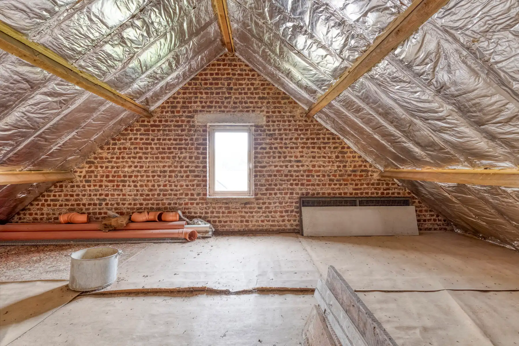 Landelijk gelegen huis met 4 kamers, garage & prachtige tuin foto 26
