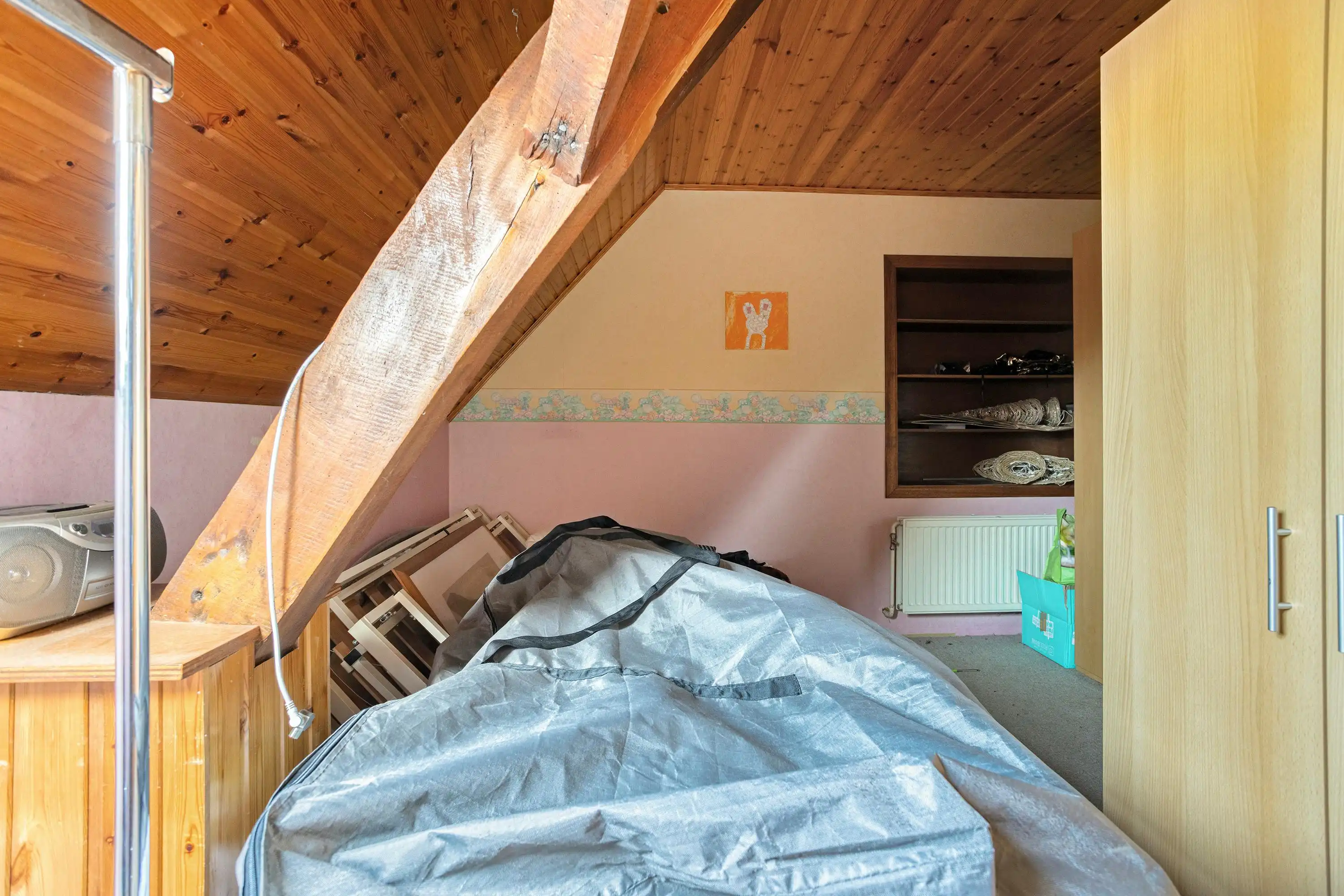 Instapklare woning (4 slpk) (+ magazijn) op 2.497 m² foto 13