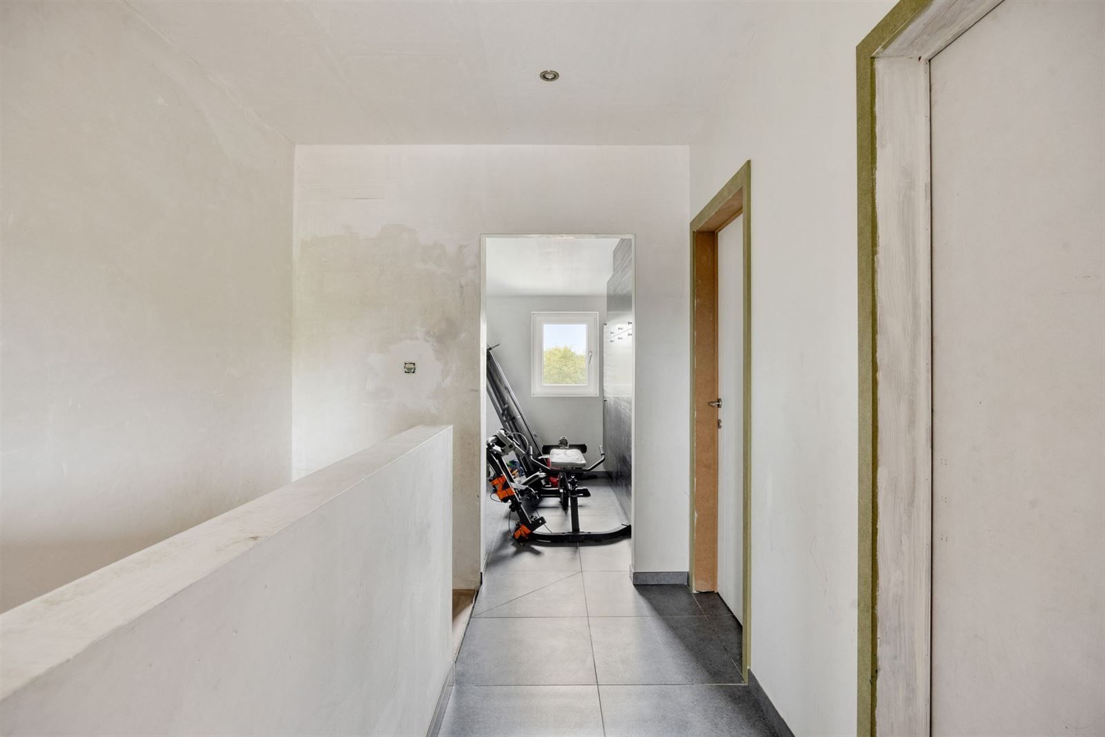 Woning met 4 slaapkamers te koop foto 25