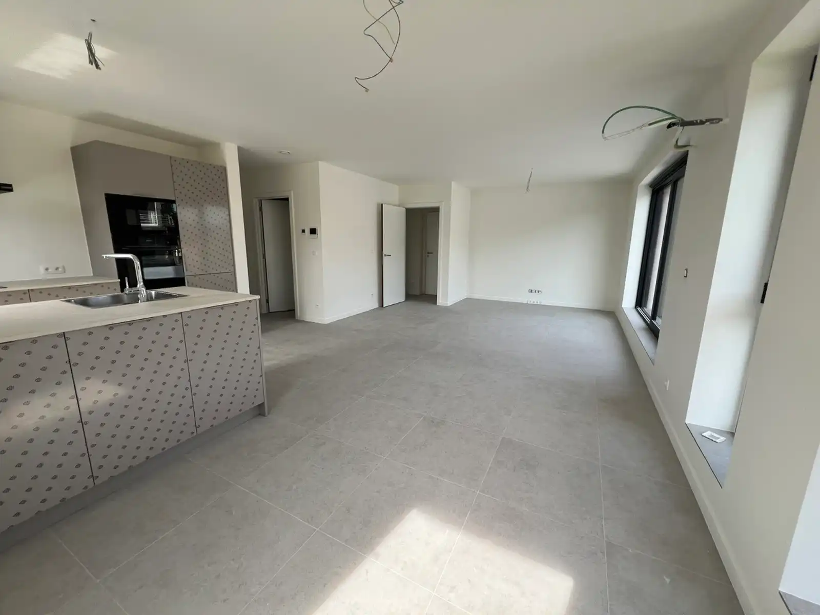 Nieuwbouwapp met 1slpk, ZW terras (26m²) en parking foto 7