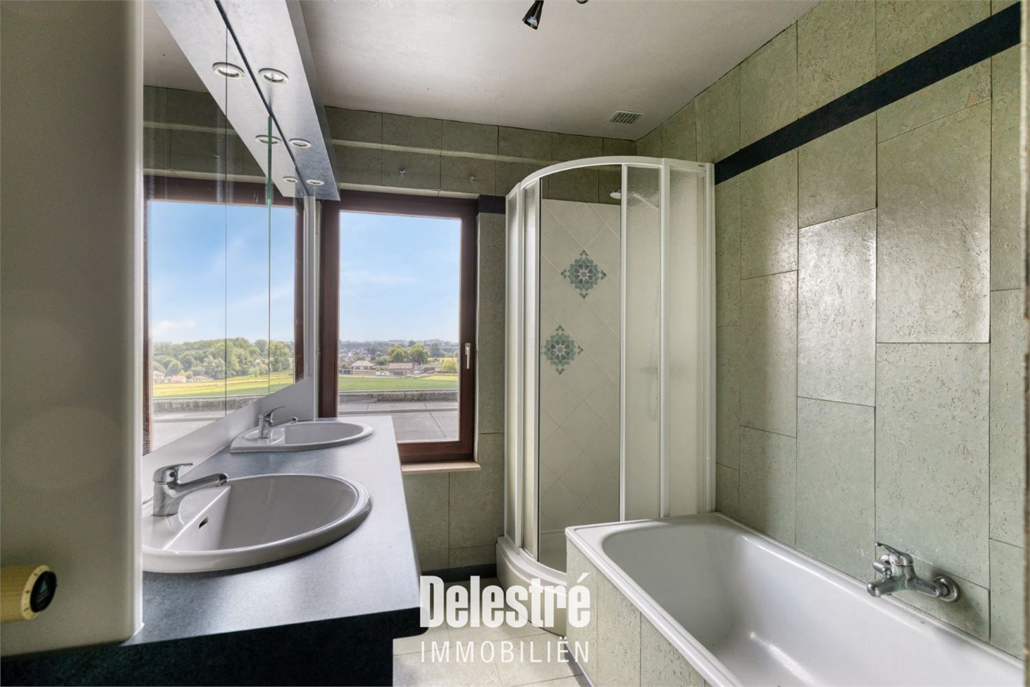 SOLIDE GEBOUW MET UITZONDERLIJKE OPP. 441 M2 foto 29