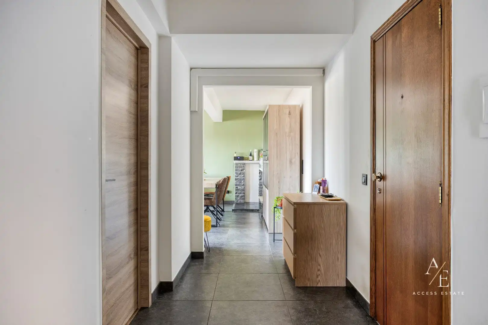 AALST - Vernieuwd appartement met 2 slaapkamers en terras! foto 5