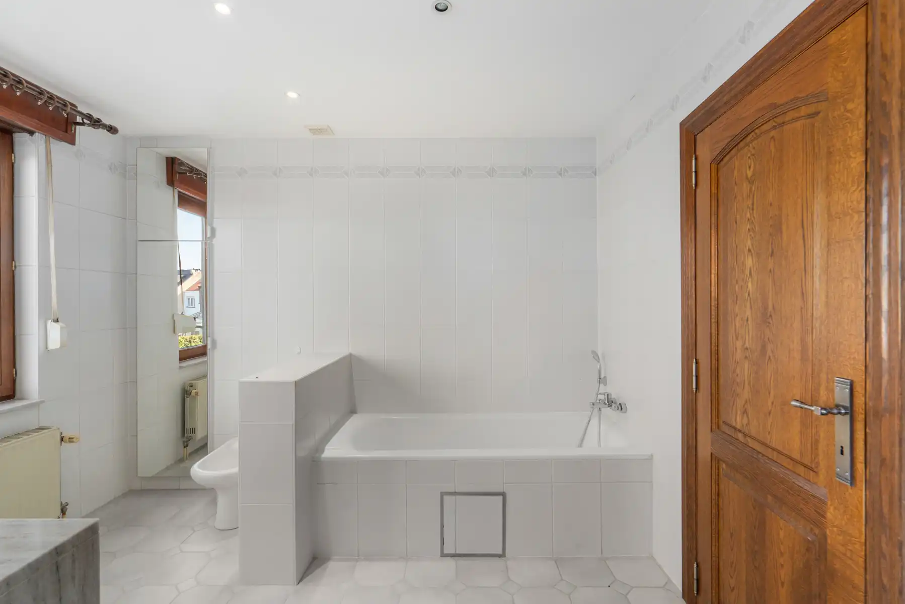 Gezinswoning met 3 slaapkamer + aangelegde tuin te Koningslo foto 24