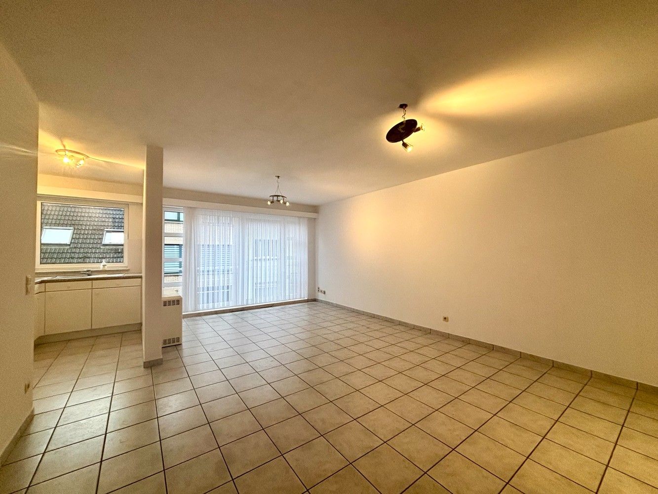 Appartement met 2 slaapkamers en terras in Wommelgem! foto 3