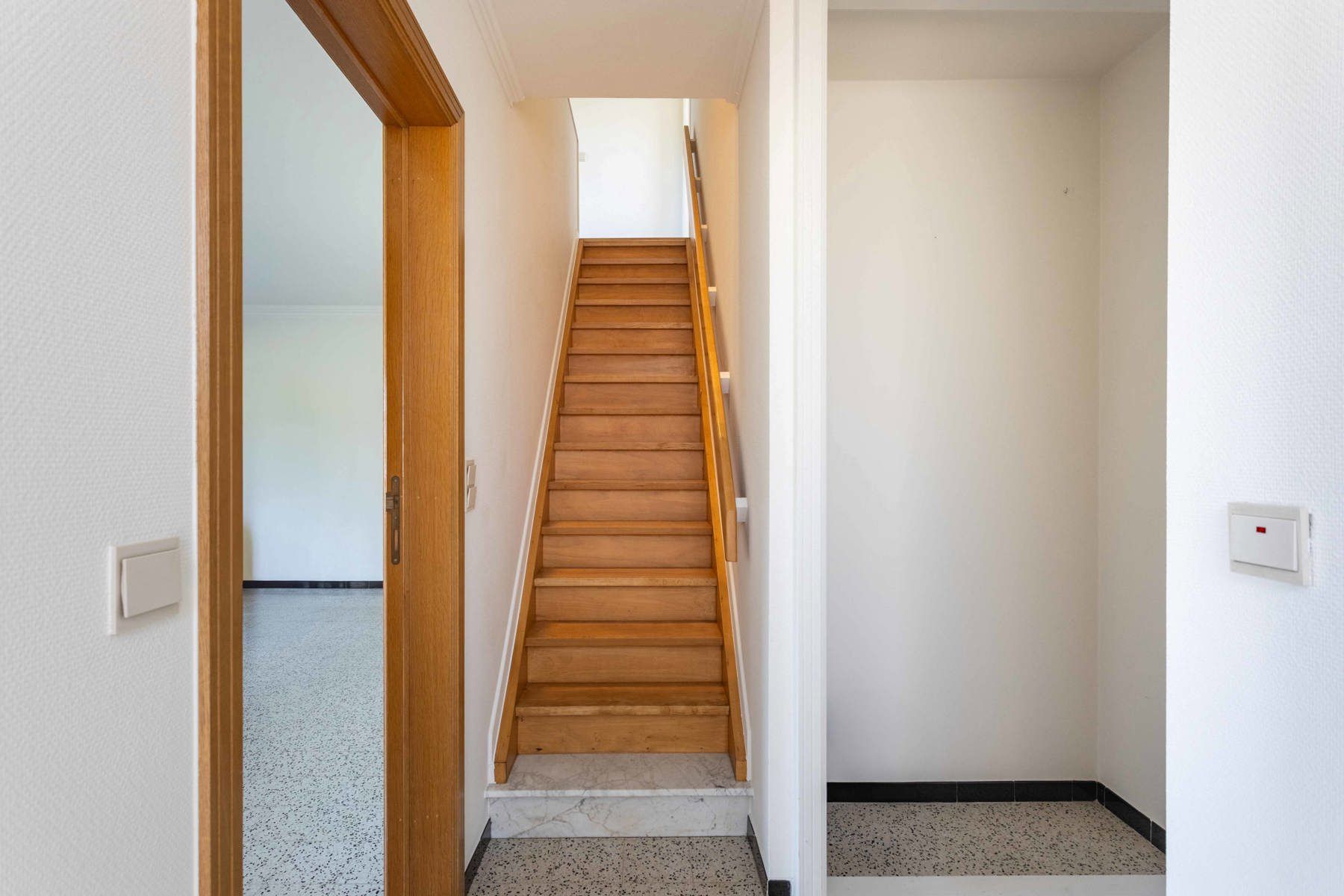 Aangename instapklare woning met 4slpk en tuin foto 3