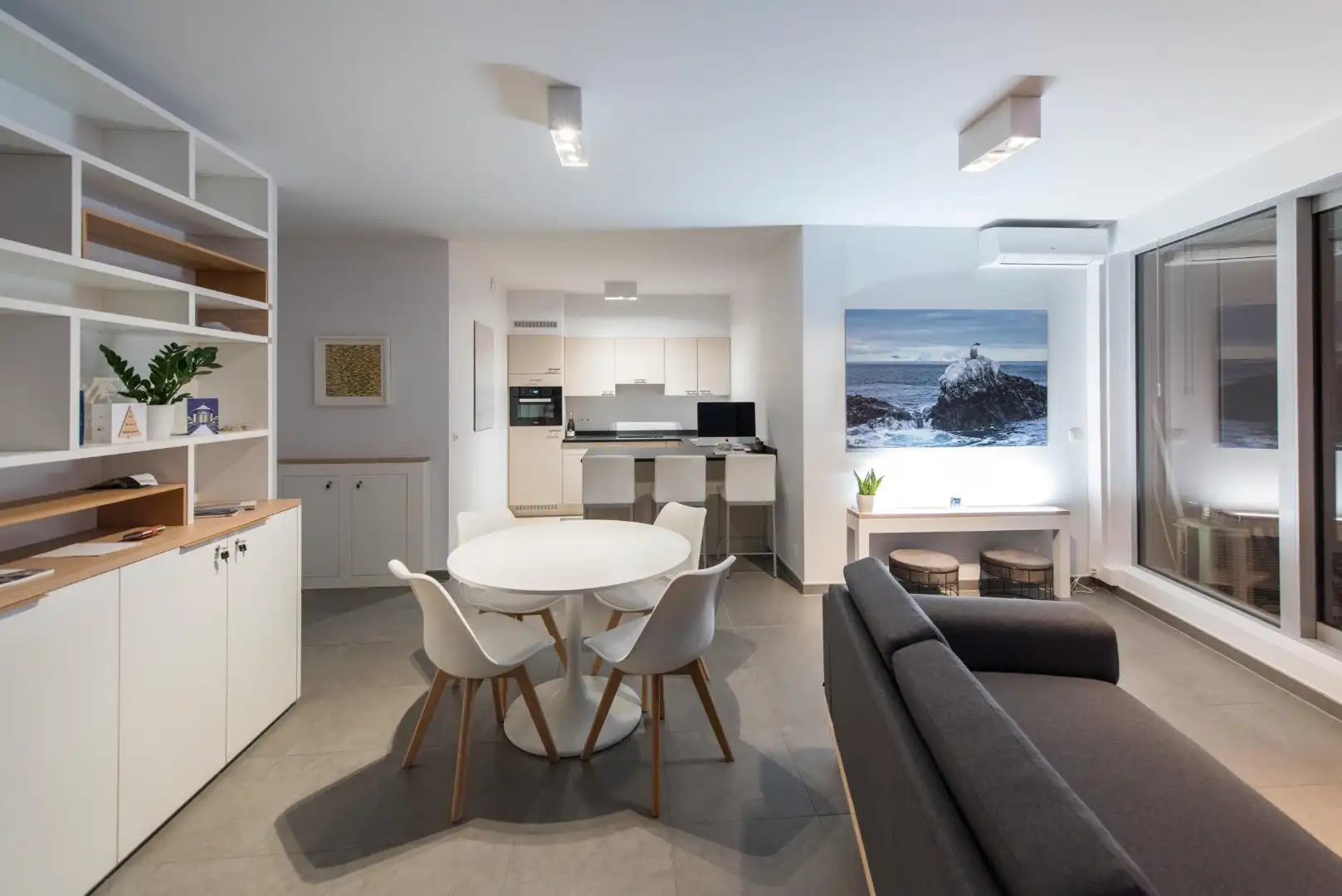 Uniek luxe appartement te koop in residentie London Tower – Het Eilandje, Antwerpen foto {{pictureIndex}}