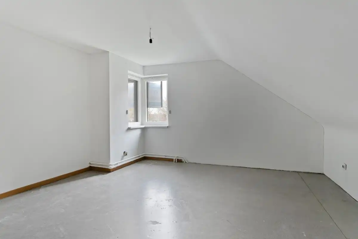 Ruime woning met thuiskantoor te Lendelede foto 14