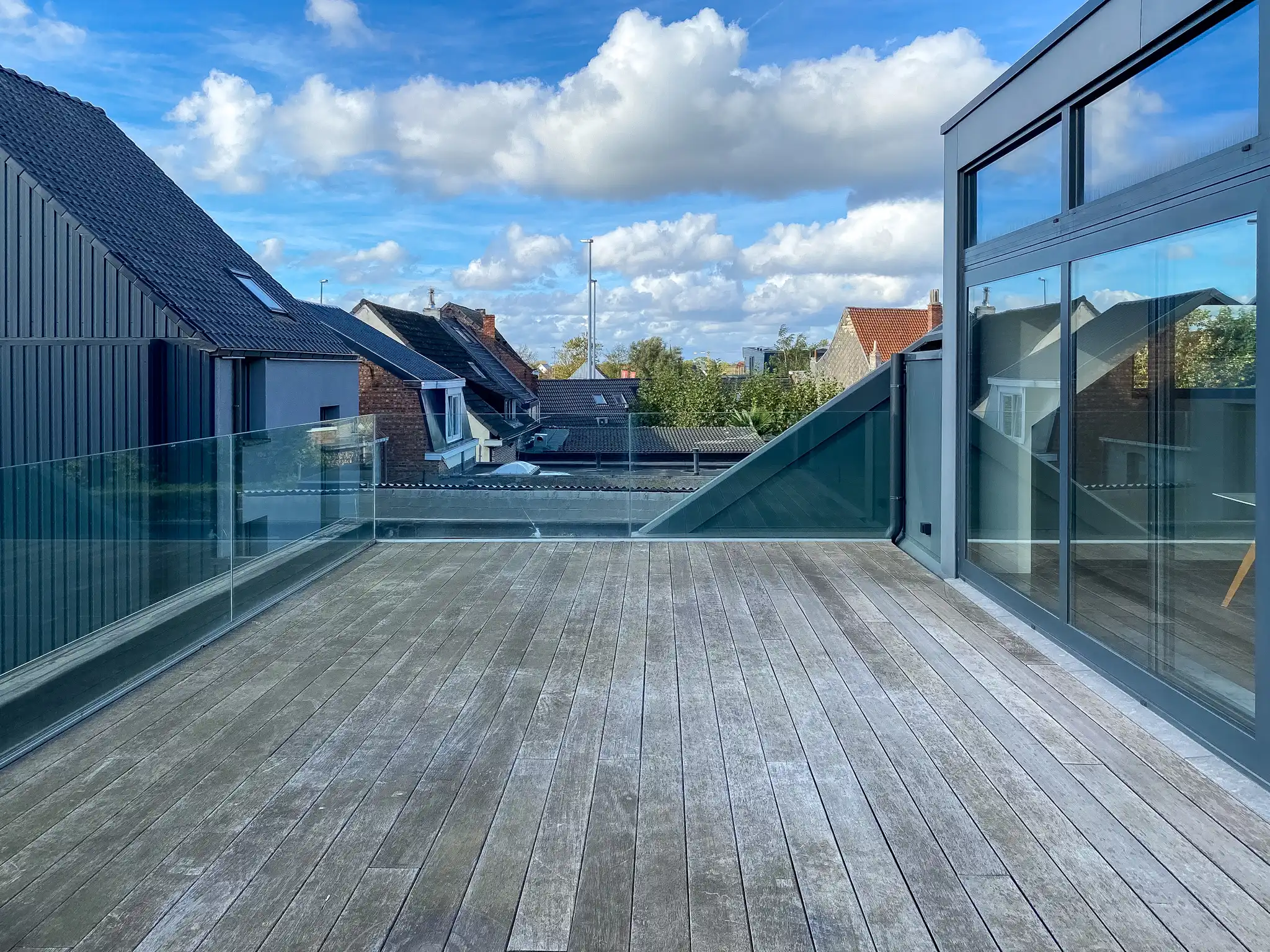 Ruim en energiezuinig appartement met zonnig terras foto 18