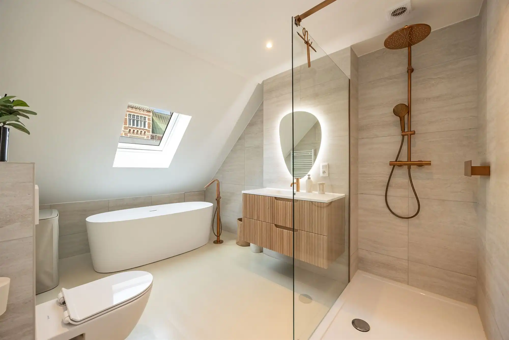 Luxueus triplex app. in gerenov. Neoclassicistisch gebouw foto 2