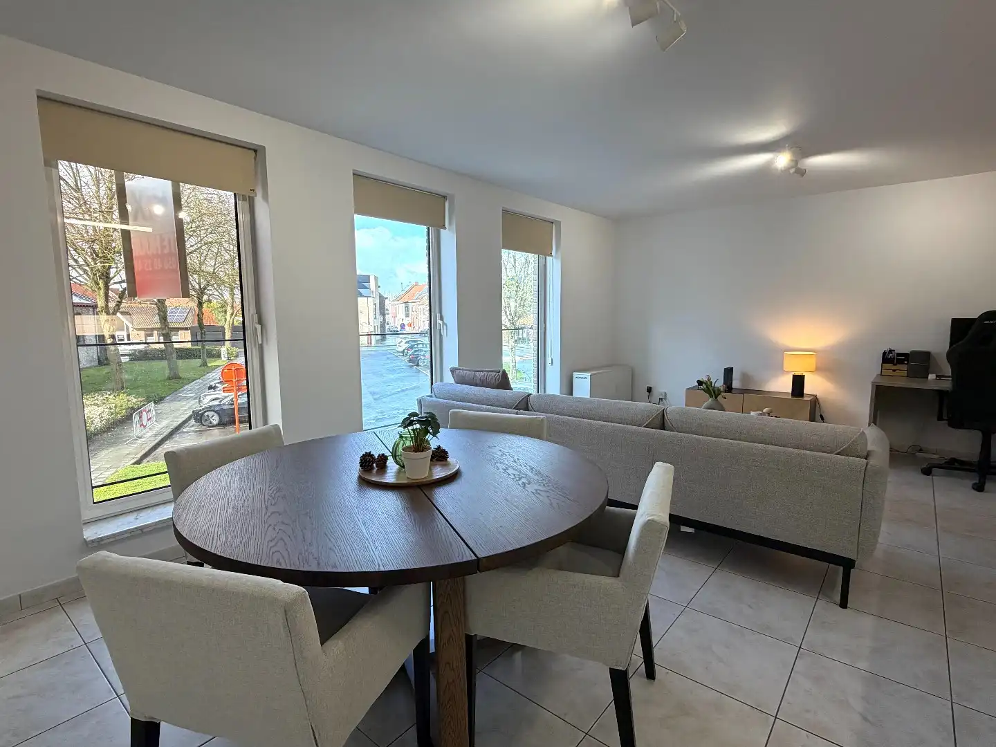 Lichtrijk, heel gezellig appartement met één slaapkamer en terras! foto 2