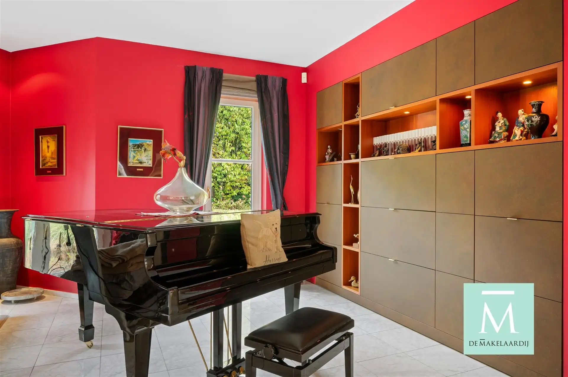 Stijlvolle villa met prachtige tuin, gelegen in het groen foto 13