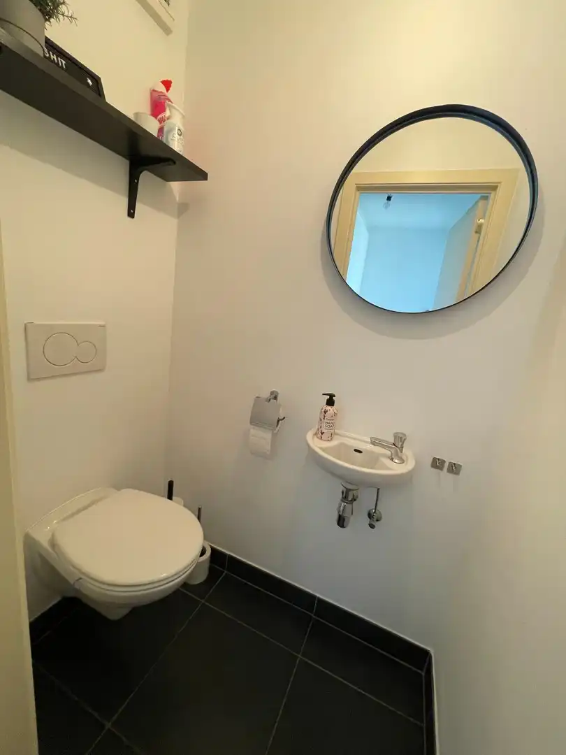 Gezellige woning met 3 slaapkamers en klein tuintje gelegen in Eksel. foto 5