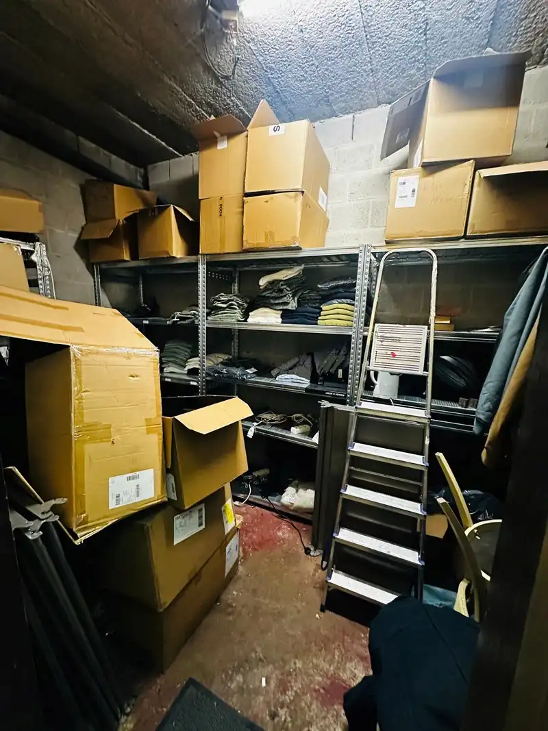 Gunstig gelegen handelspand te Houthalen centrum foto 9