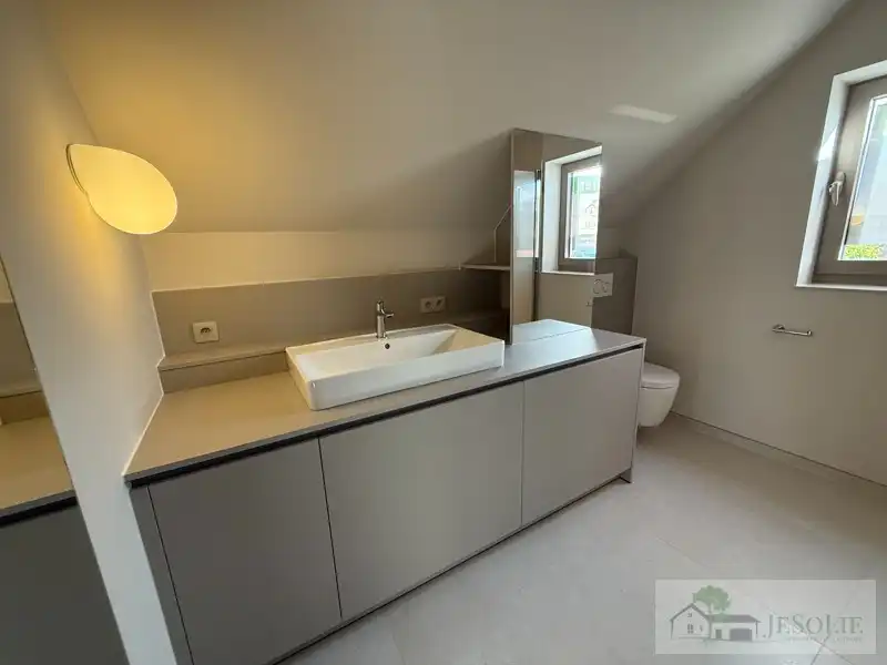 Ruime duplex met 2 slaapkamers foto 17