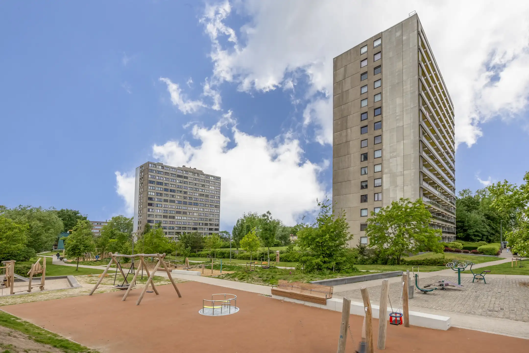 Mooi verzorgd appartement op 12de verdieping  met prachtig zicht, 2 slaapkamers en ondergrondse staanplaats foto 17
