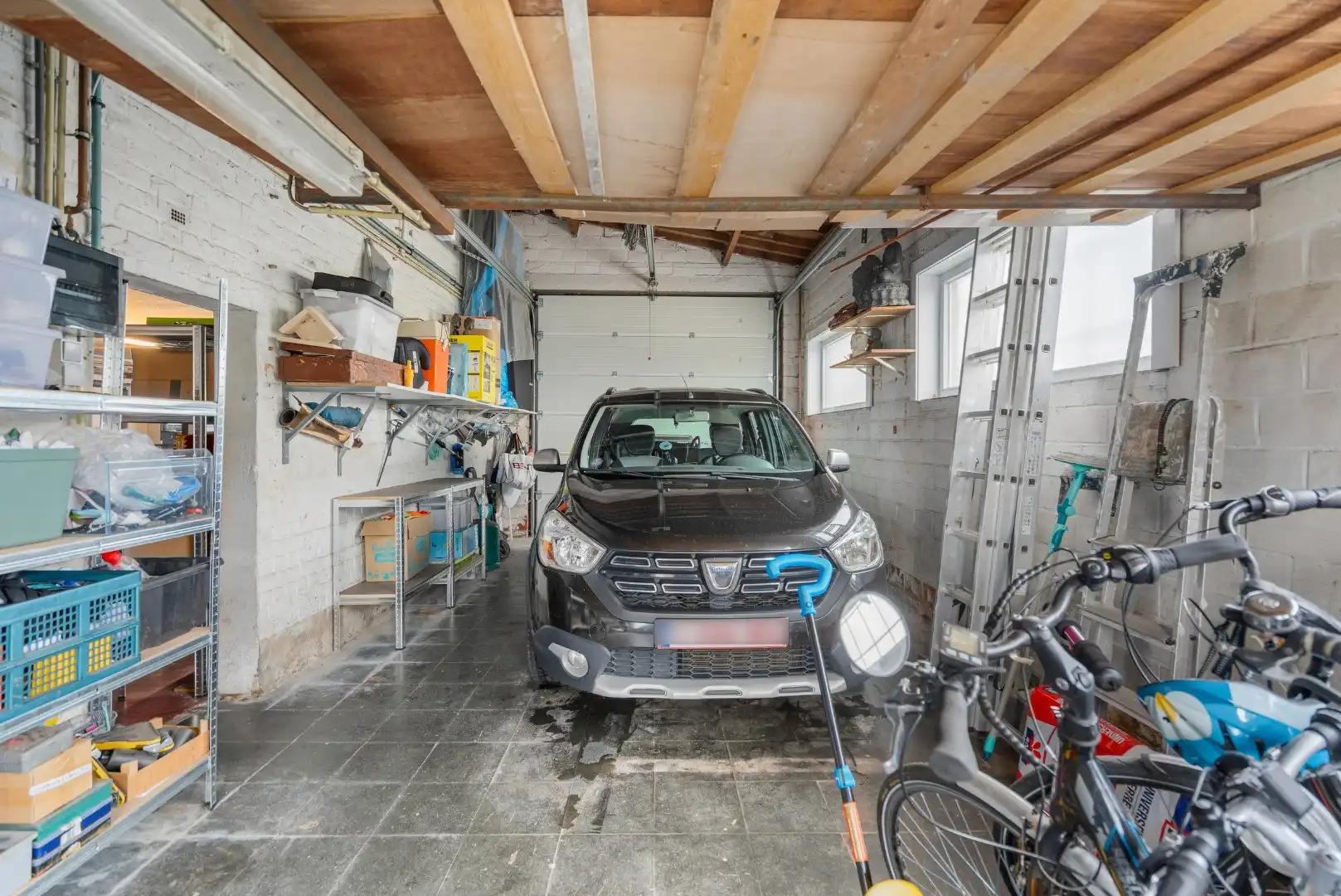 Alleenstaande woning met 3 slaapkamers en 2 garages te Koekelare foto 20