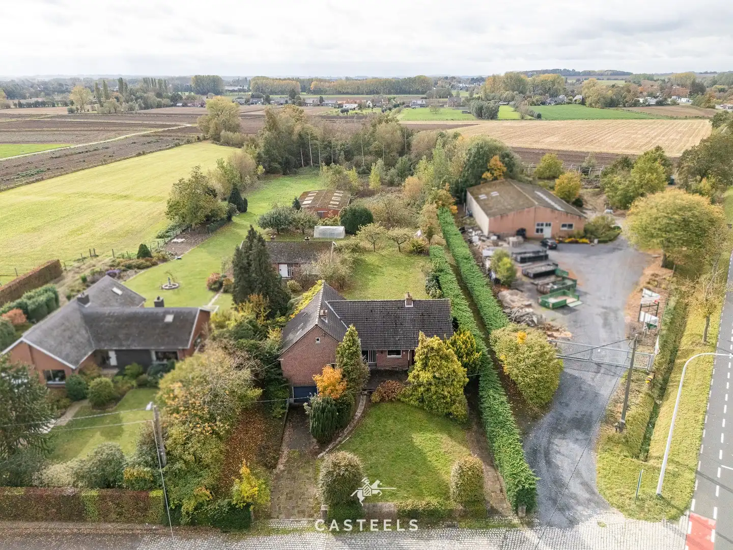 Te renoveren woning op perceel van 5.643m² in Kruisem te koop foto 3